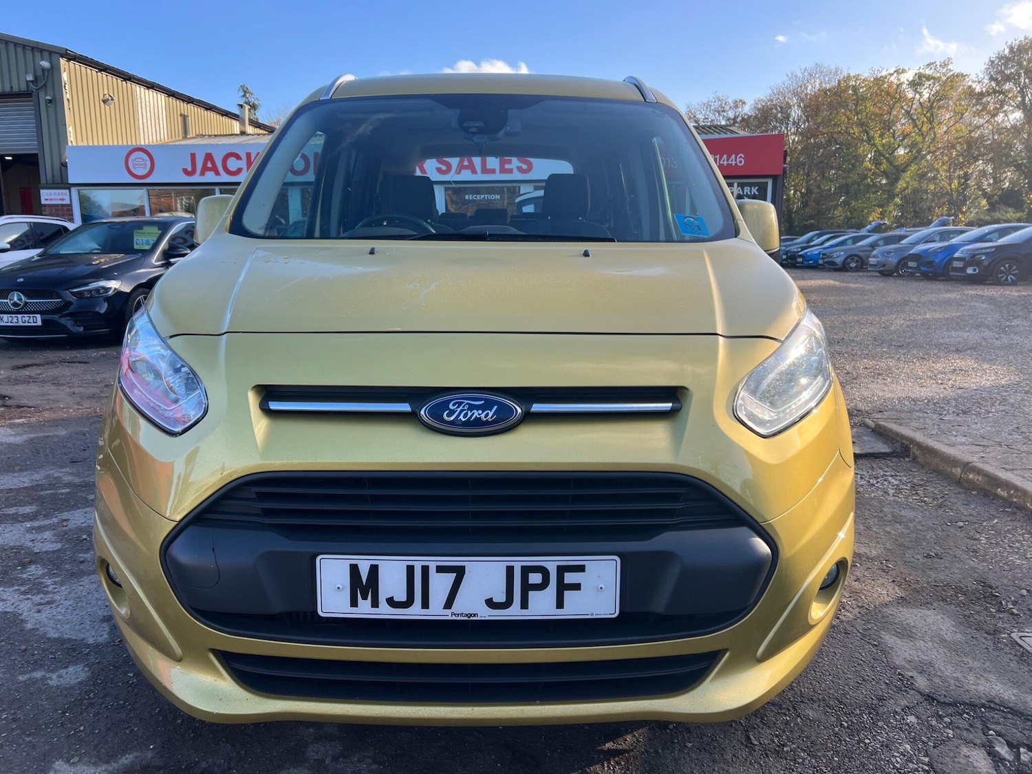 Used Ford Grand Tourneo Connect 2017 for sale - 76728175: Photo 31