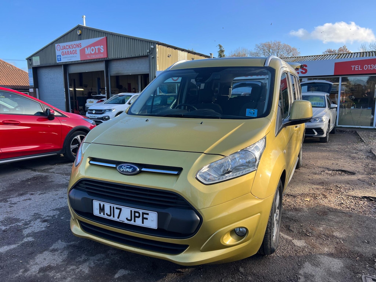 Used Ford Grand Tourneo Connect 2017 for sale - 76728175: Photo 36