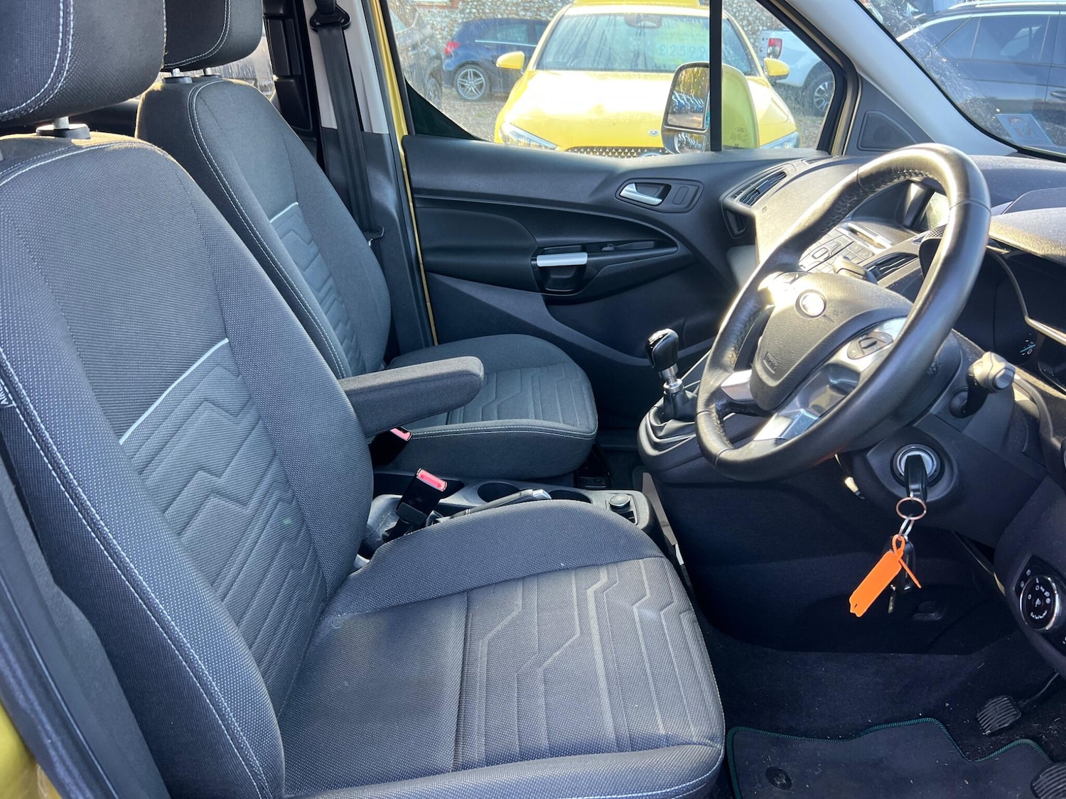 Used Ford Grand Tourneo Connect 2017 for sale - 76728175: Photo 47