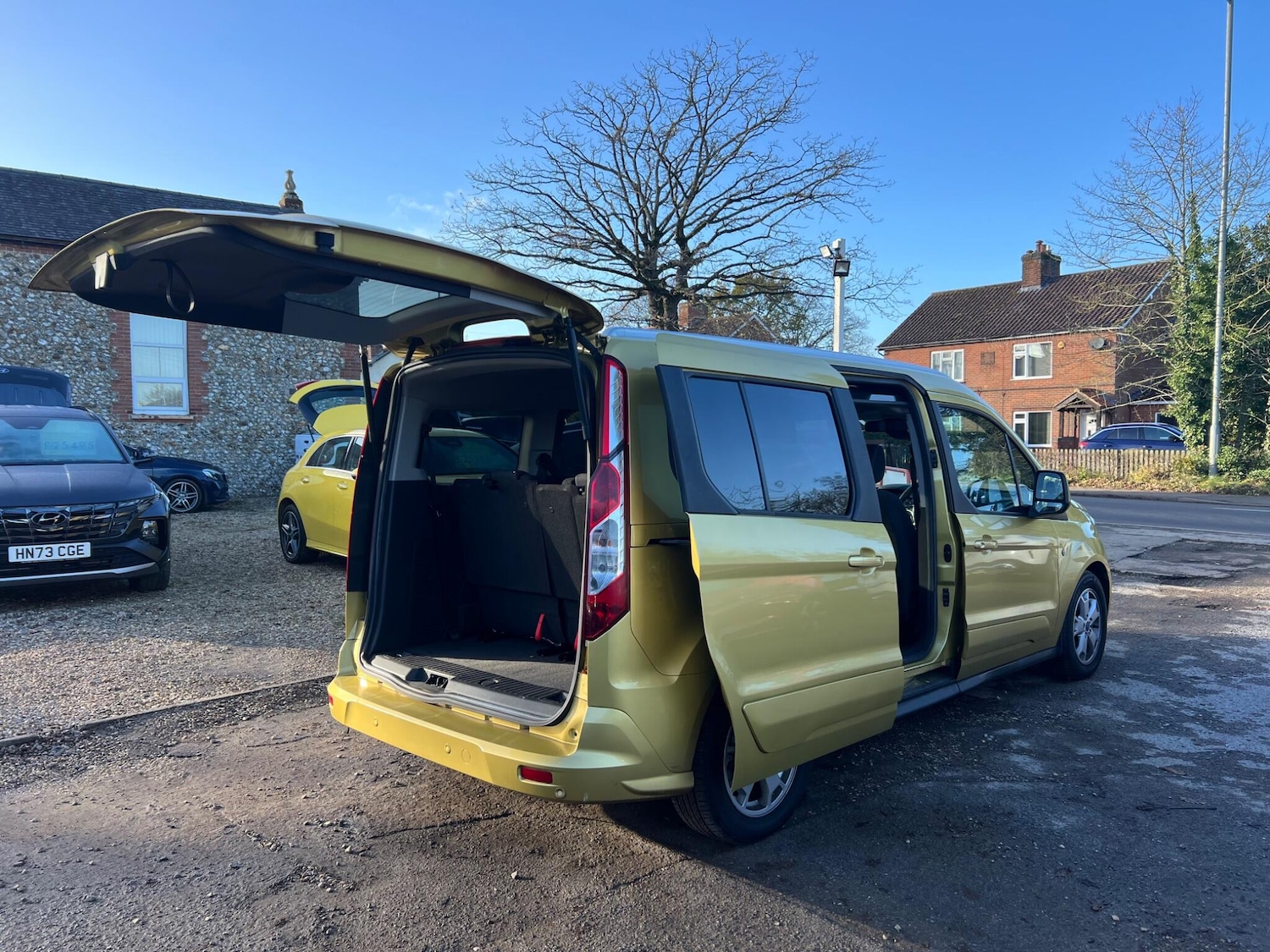 Used Ford Grand Tourneo Connect 2017 for sale - 76728175: Photo 51