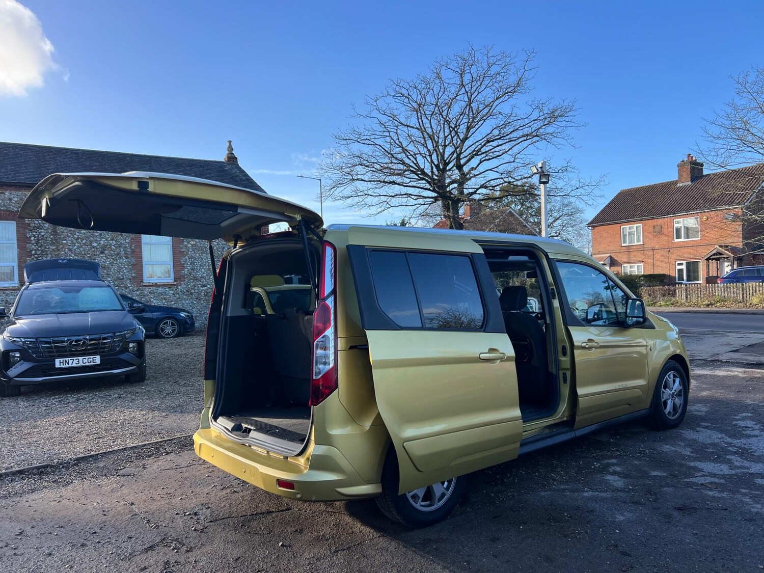 Used Ford Grand Tourneo Connect 2017 for sale - 76728175: Photo 52