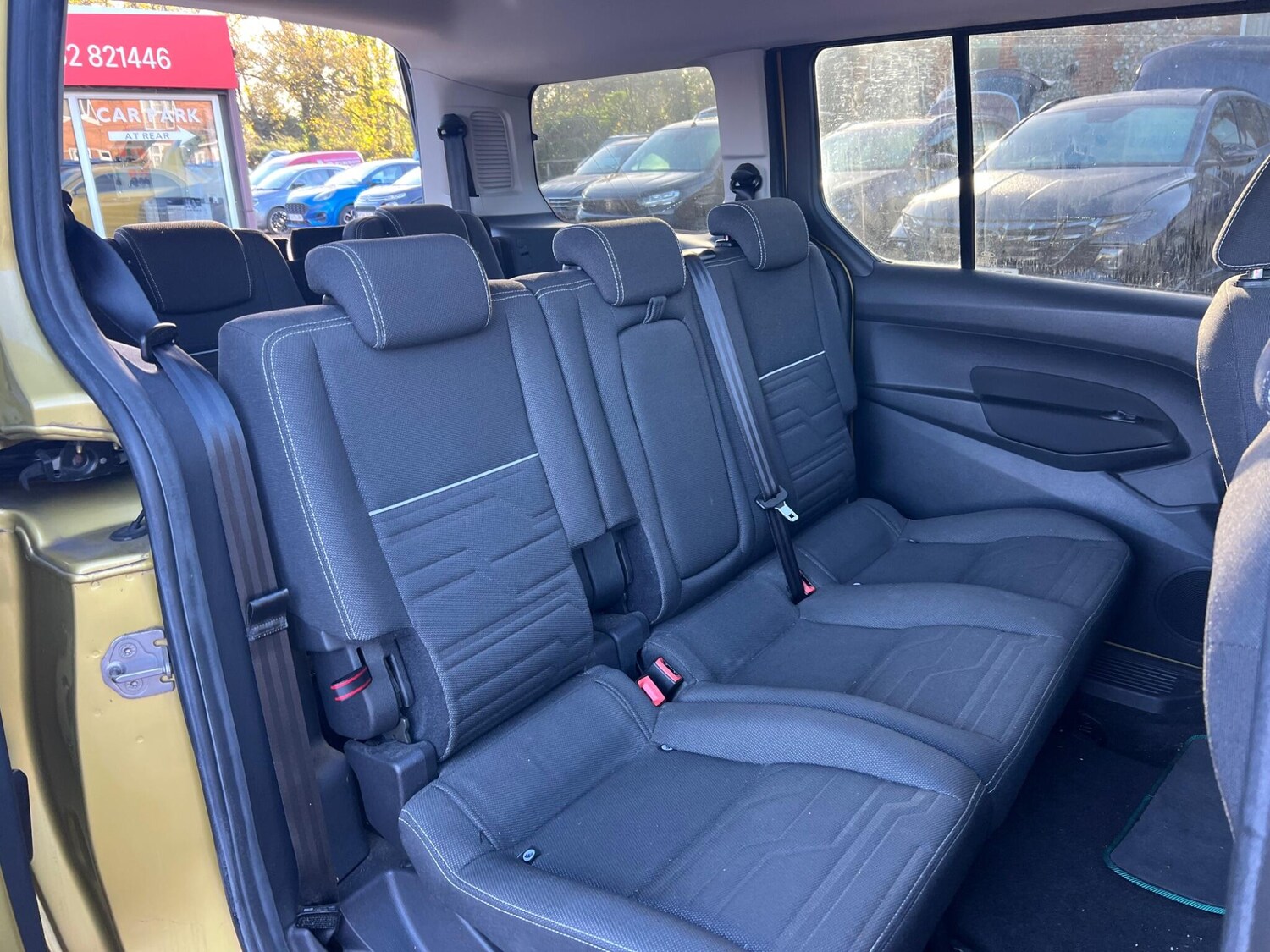 Used Ford Grand Tourneo Connect 2017 for sale - 76728175: Photo 59