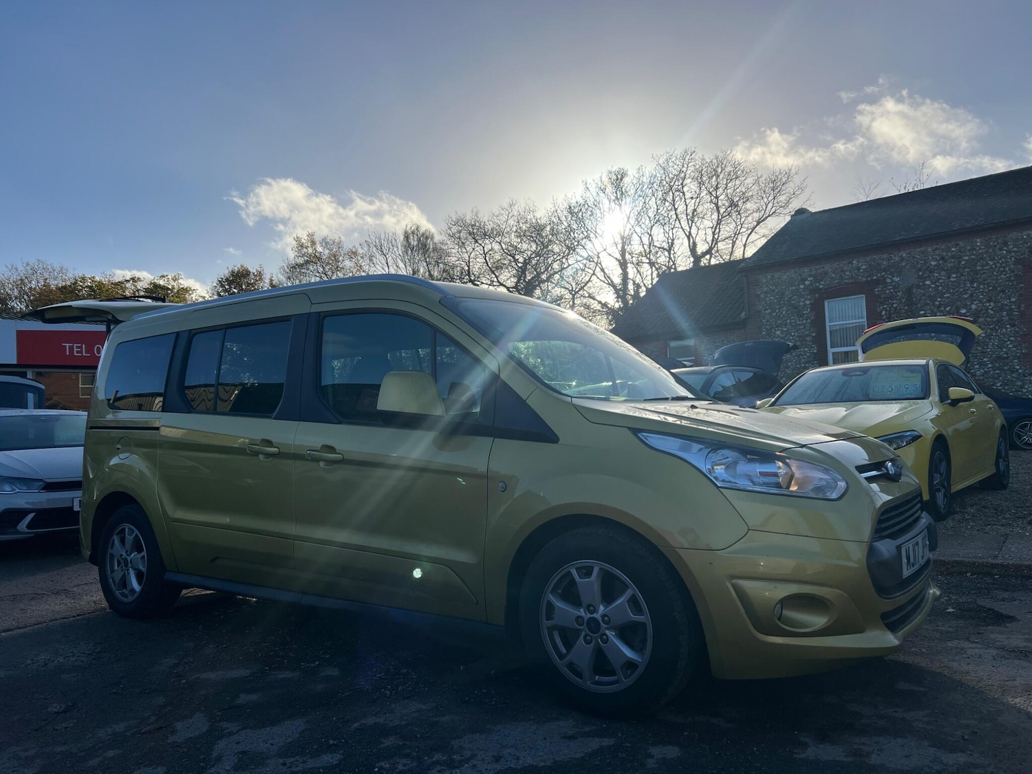 Used Ford Grand Tourneo Connect 2017 for sale - 76728175: Photo 67