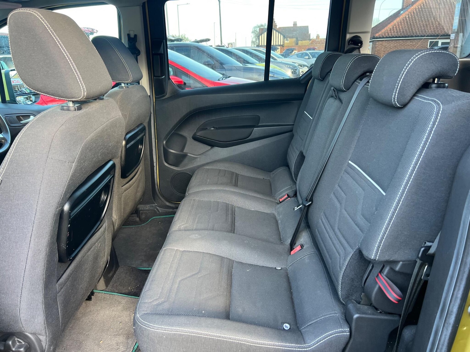 Used Ford Grand Tourneo Connect 2017 for sale - 76728175: Photo 84