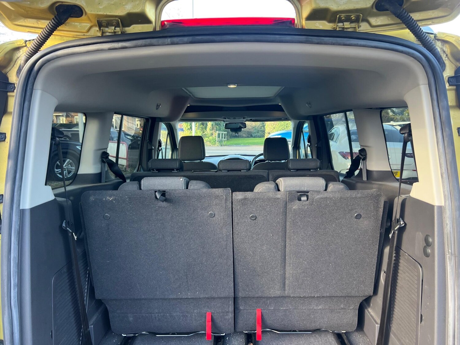 Used Ford Grand Tourneo Connect 2017 for sale - 76728175: Photo 87