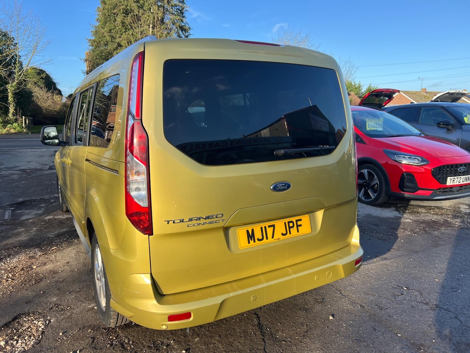 Used Ford Grand Tourneo Connect 2017 for sale - 76728175: Photo 9