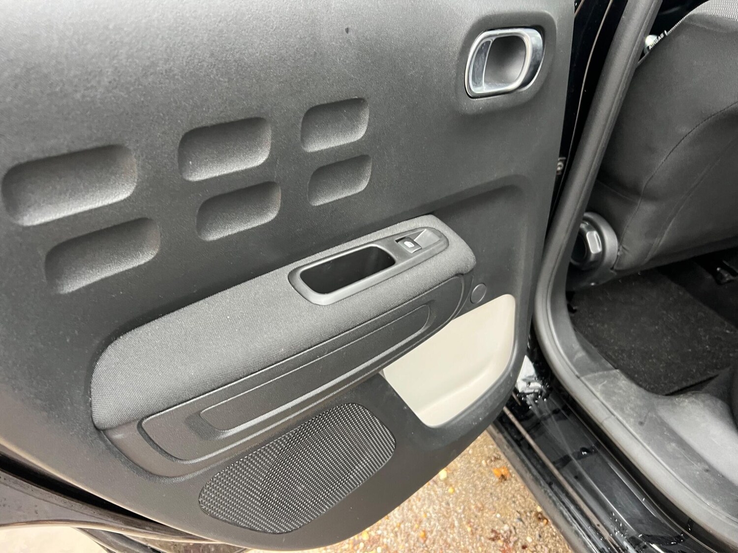 Used Citroen C3 2018 for sale - 76573378: Photo 55