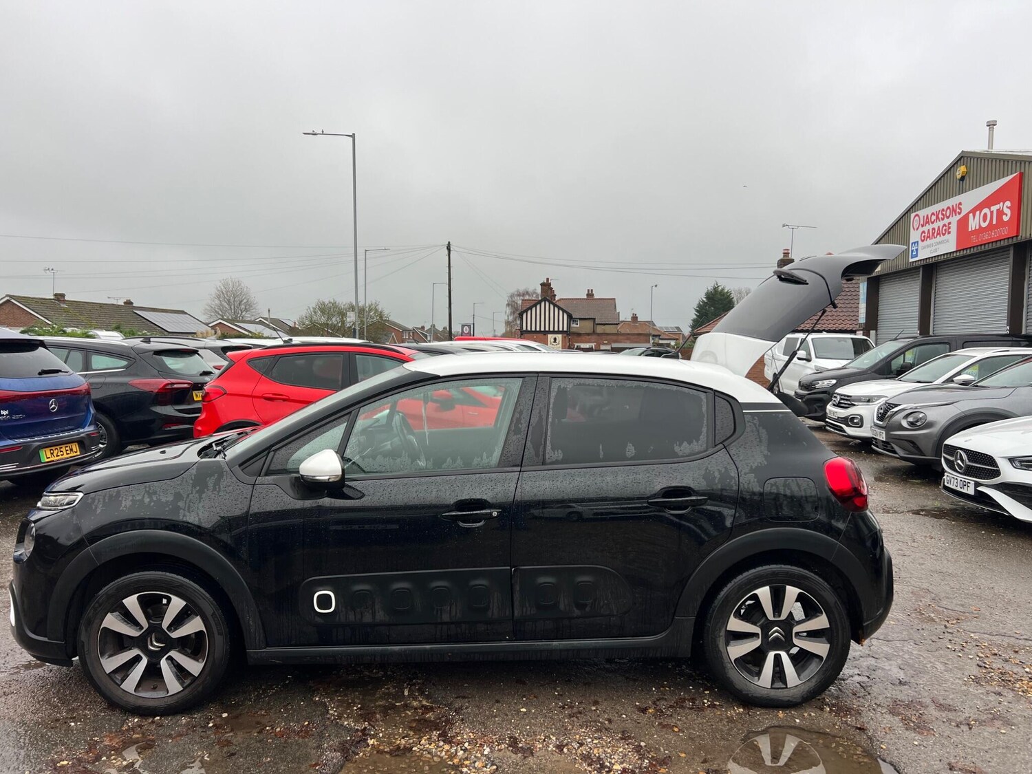 Used Citroen C3 2018 for sale - 76573378: Photo 61