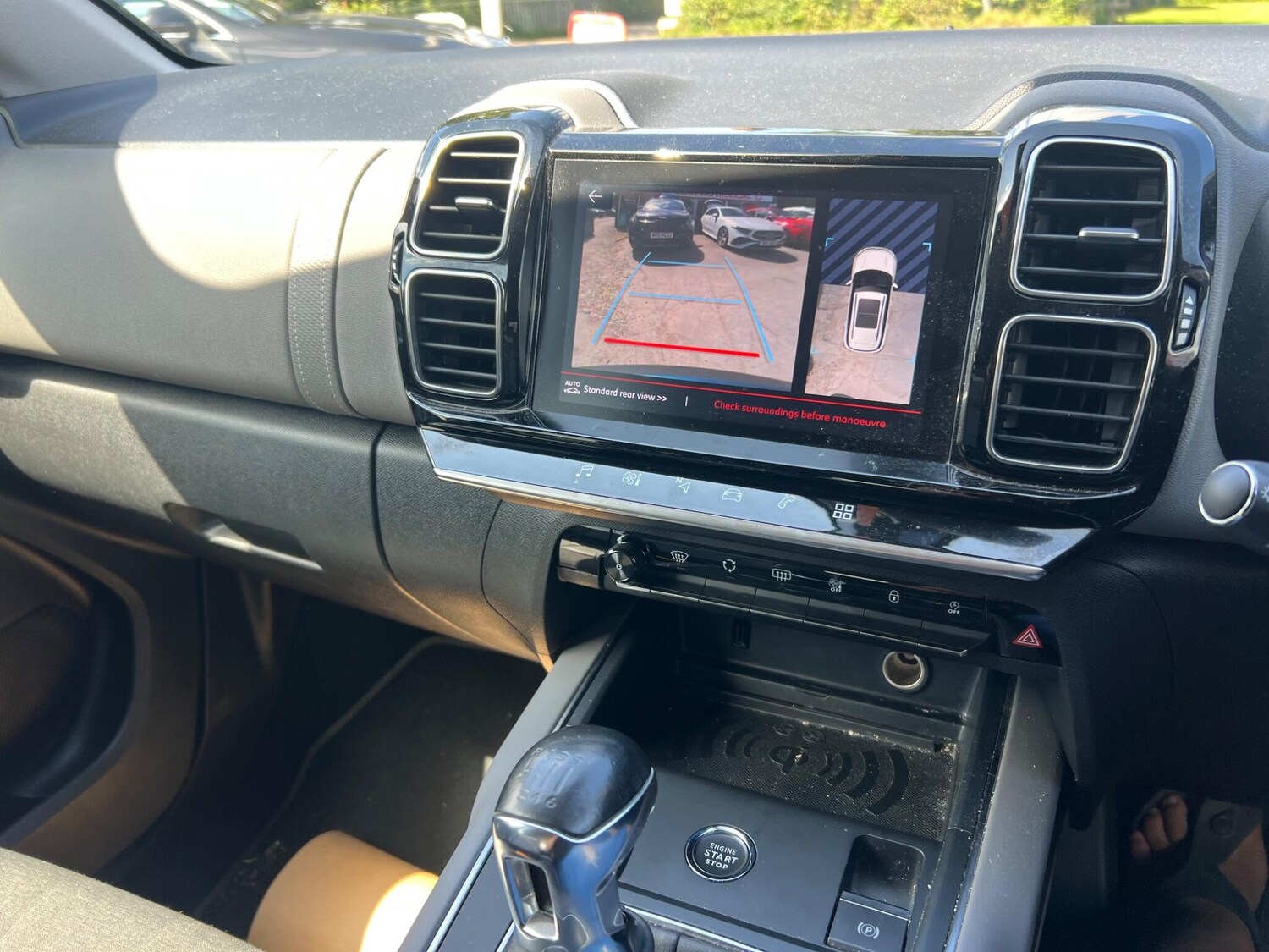 Vehicle 83