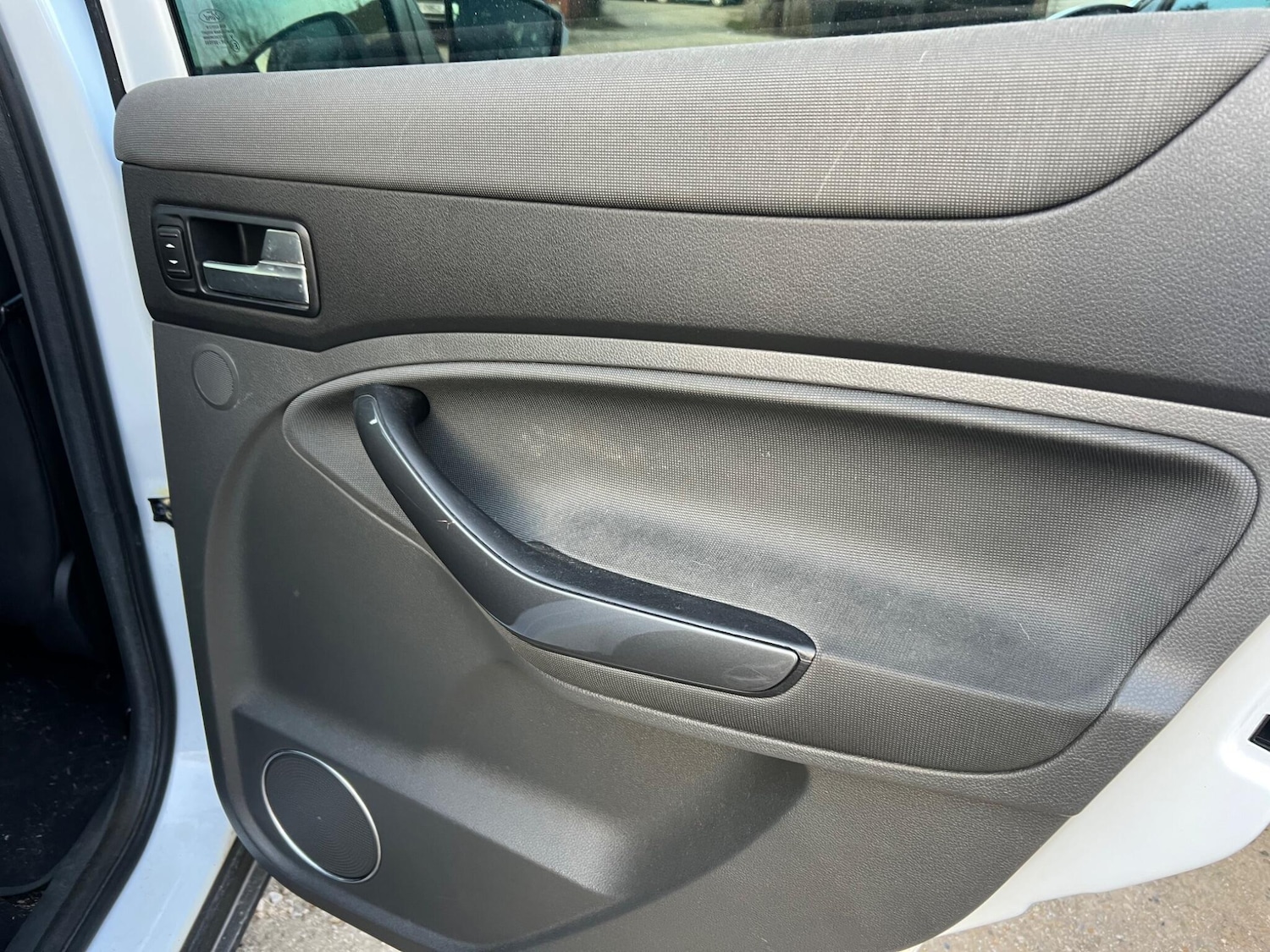 Used Ford Kuga 2011 for sale - 77970006: Photo 8