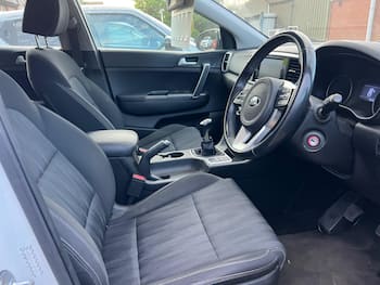 Used Kia Sportage 2020 for sale - 79532538: Photo