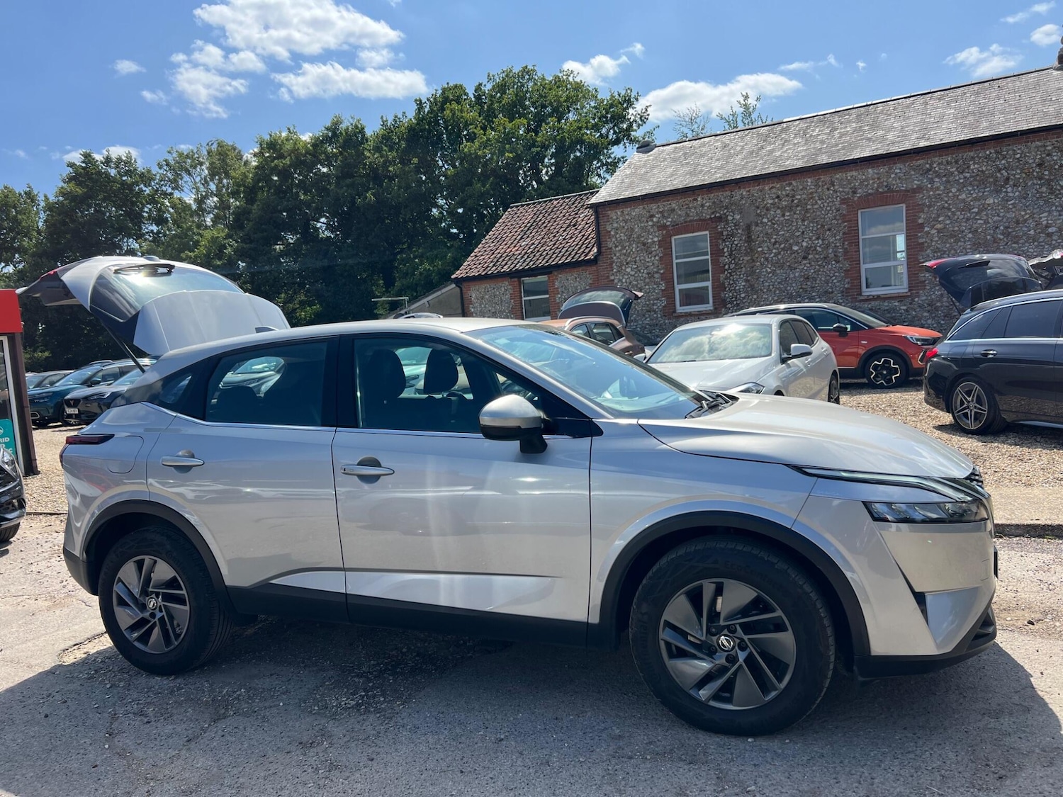 Used Nissan Qashqai for sale - 76995661: Photo 20