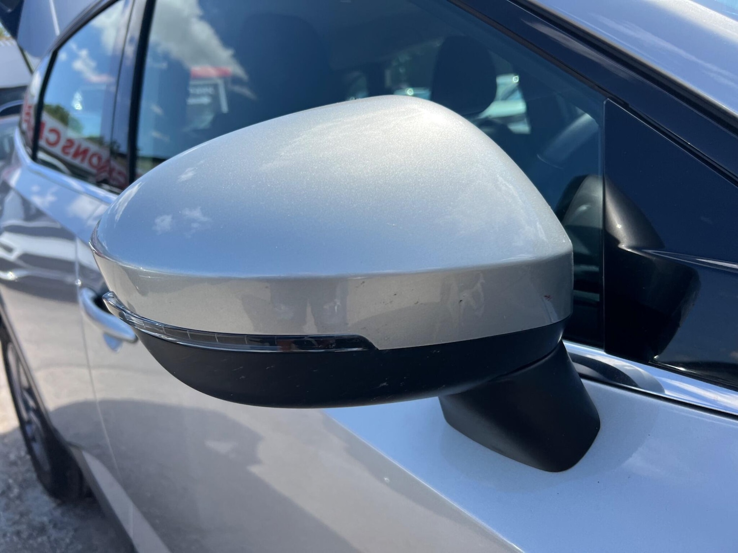 Used Nissan Qashqai for sale - 76995661: Photo 25