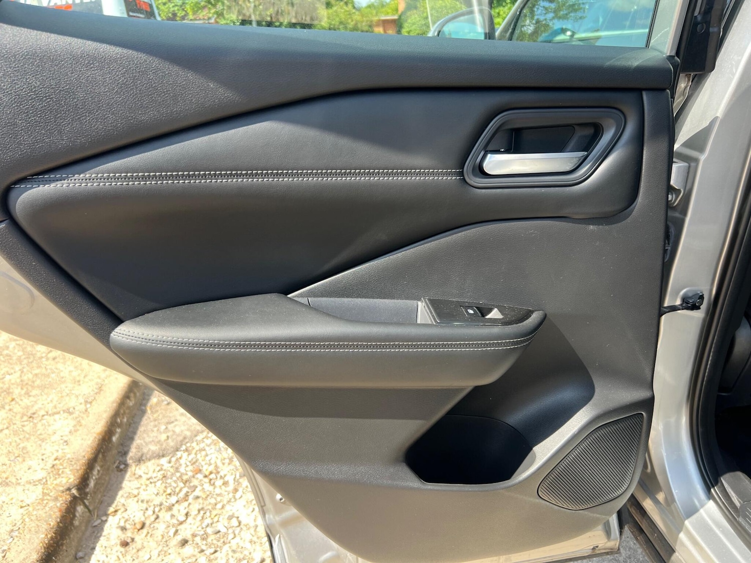 Used Nissan Qashqai for sale - 76995661: Photo 39