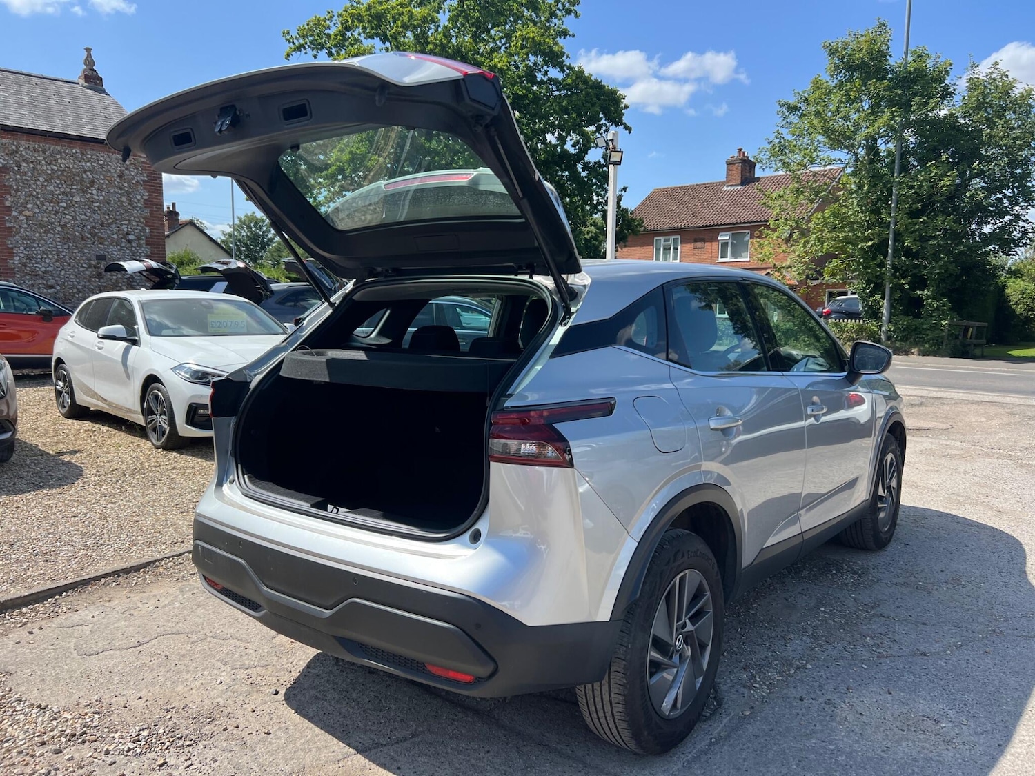 Used Nissan Qashqai for sale - 76995661: Photo 54