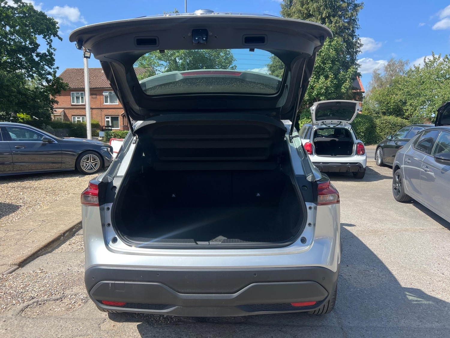 Used Nissan Qashqai for sale - 76995661: Photo 56