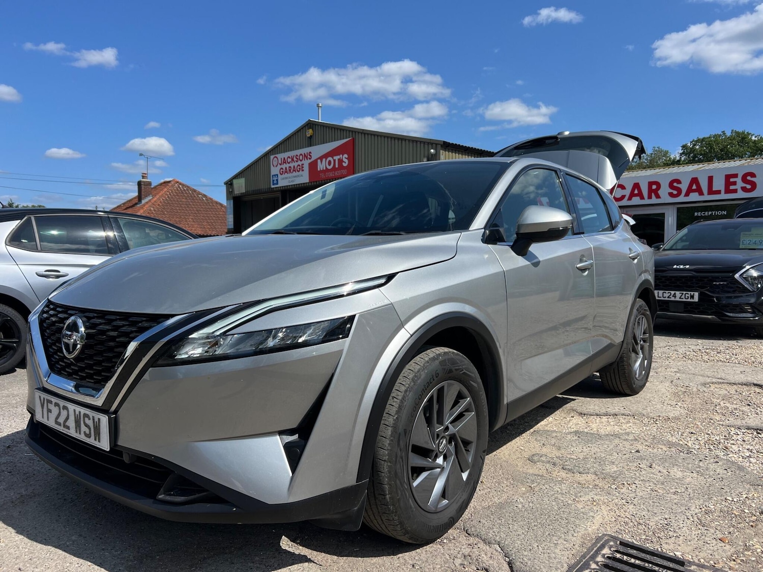 Used Nissan Qashqai for sale - 76995661: Photo 8