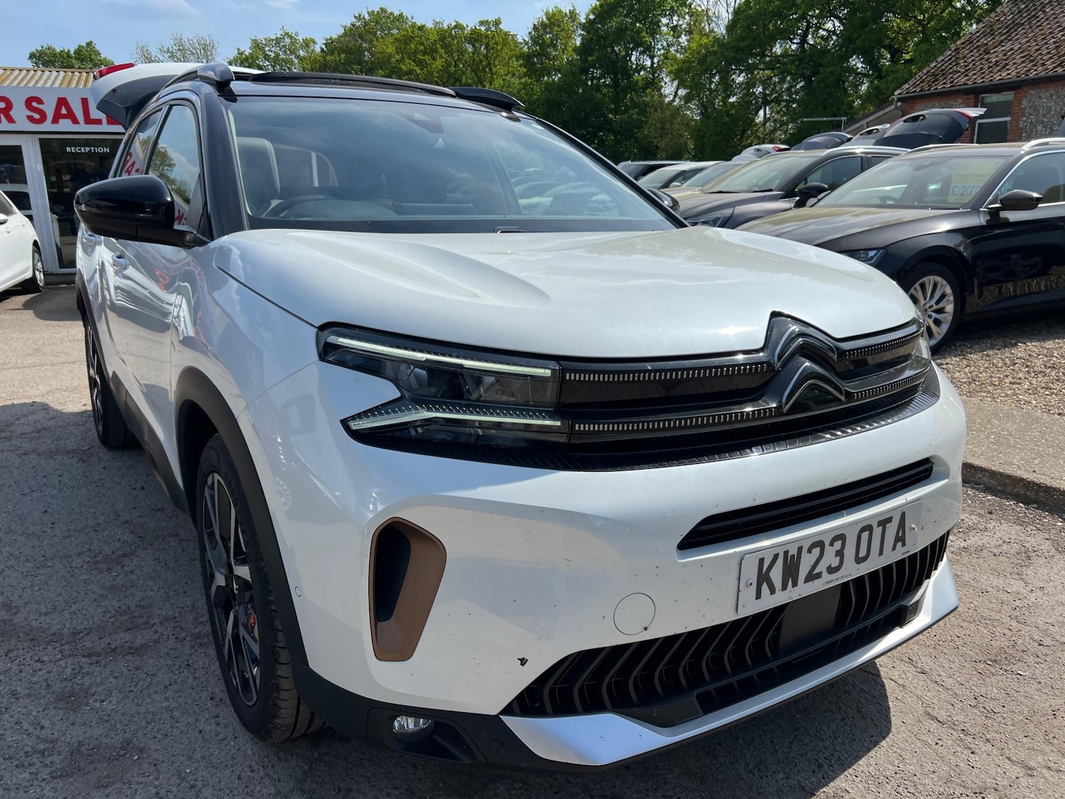 Vehicle 21