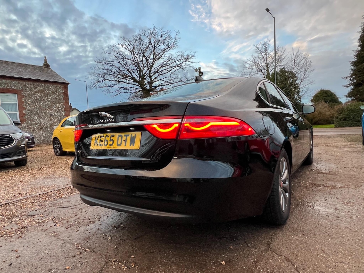 Used Jaguar XF 2016 for sale - 76839393: Photo 33