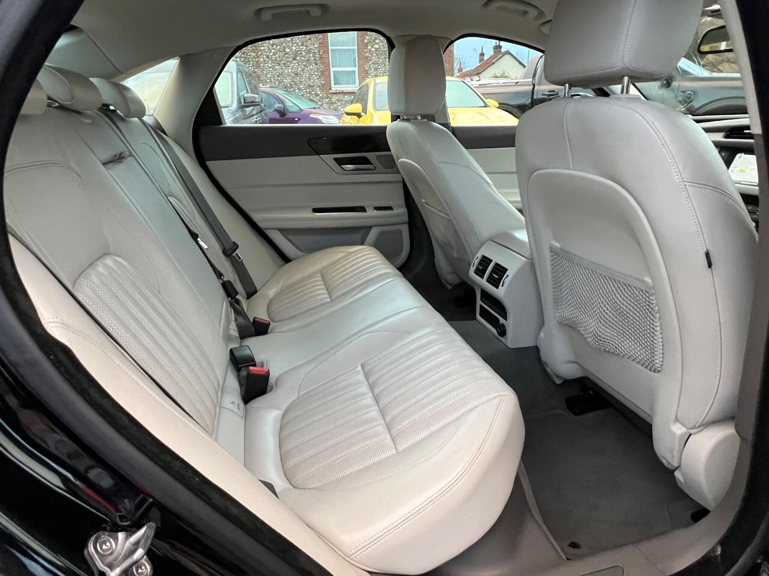 Used Jaguar XF 2016 for sale - 76839393: Photo 43