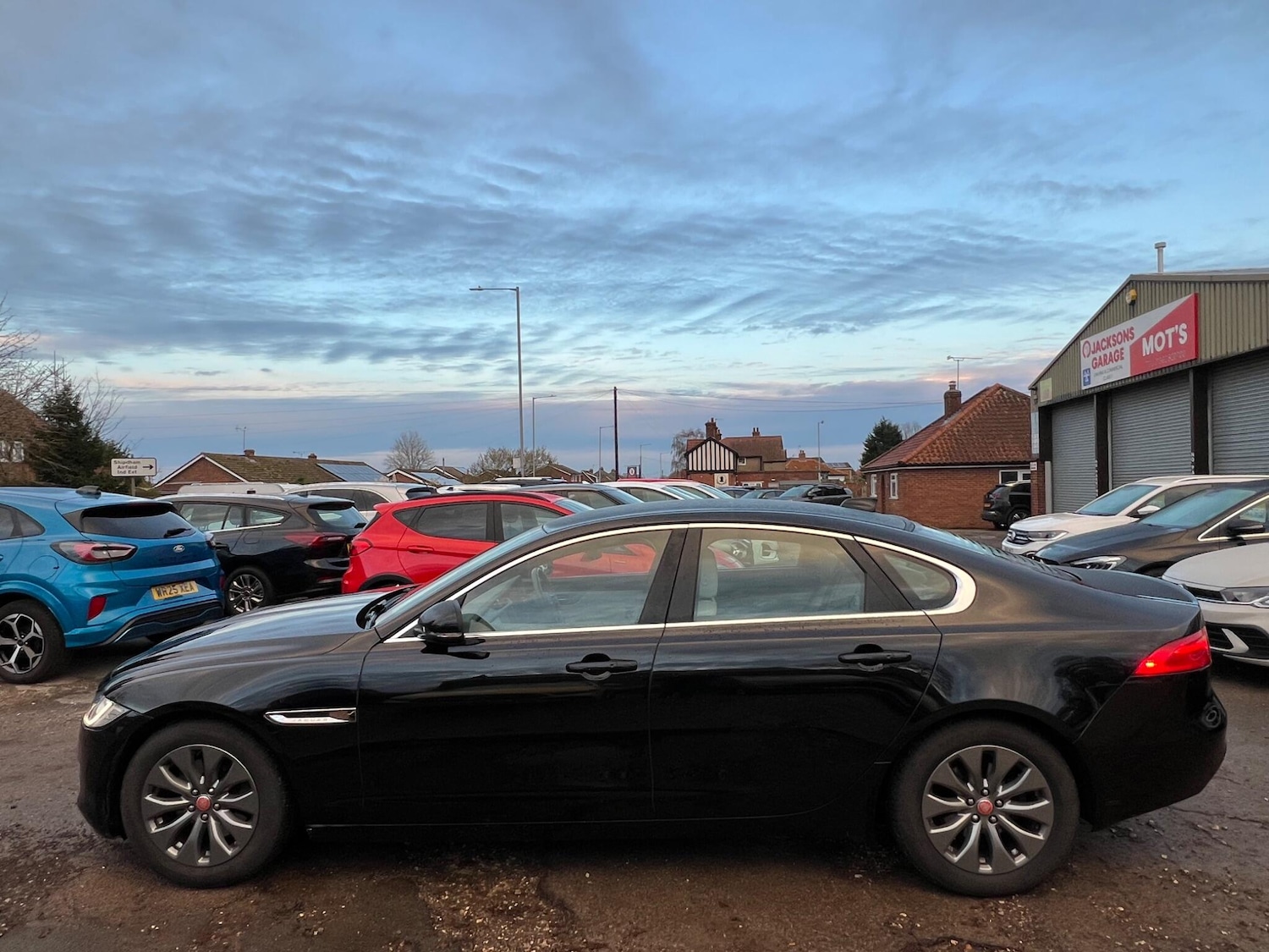 Used Jaguar XF 2016 for sale - 76839393: Photo 84