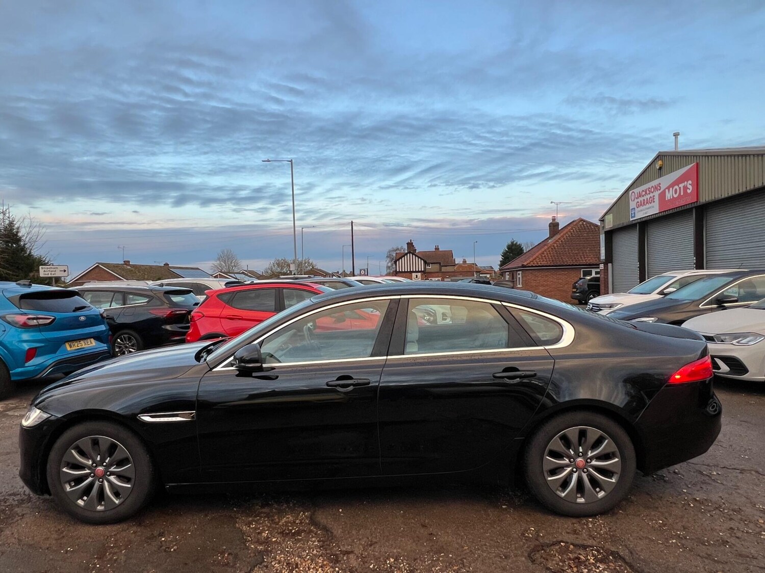 Used Jaguar XF 2016 for sale - 76839393: Photo 86