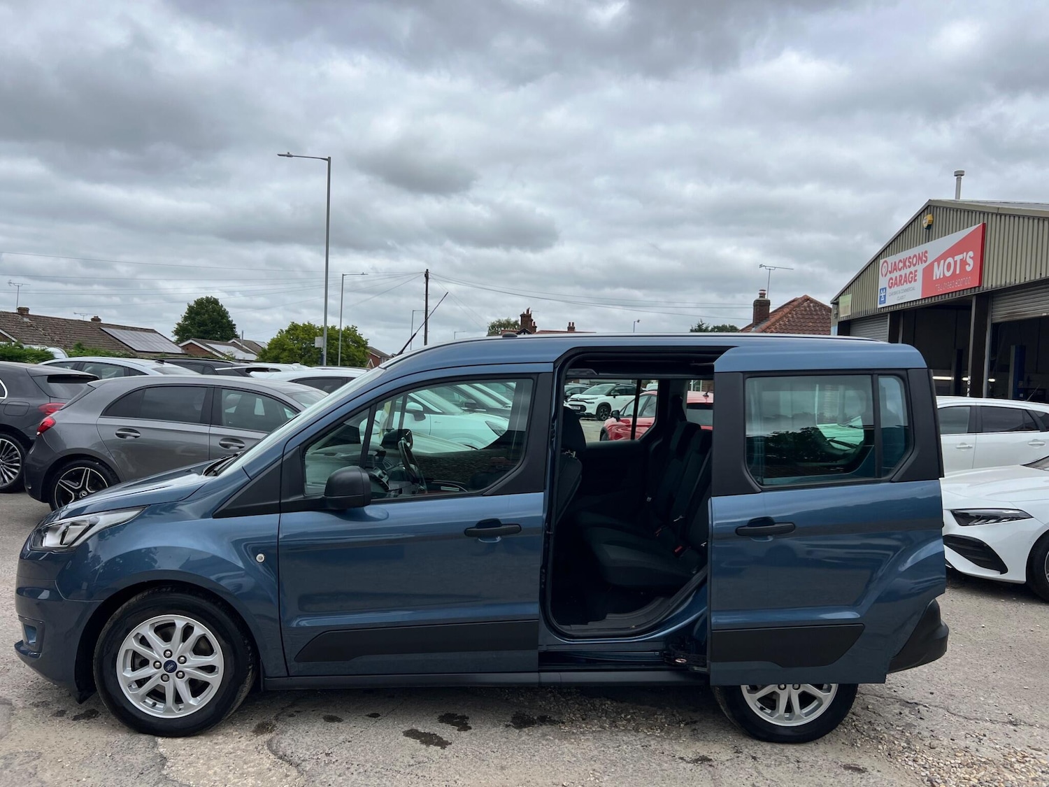 Vehicle 28