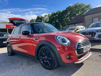 Used MINI Hatch 2020 for sale - 75941402: Photo