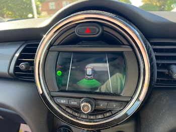 Used MINI Hatch 2020 for sale - 75941402: Photo