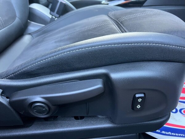 Used Vauxhall Crossland 2021 for sale - 73440360: Photo 29