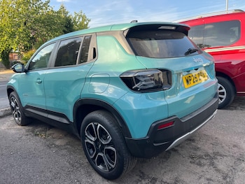 Used Jeep Avenger 2025 for sale - 79373278: Photo