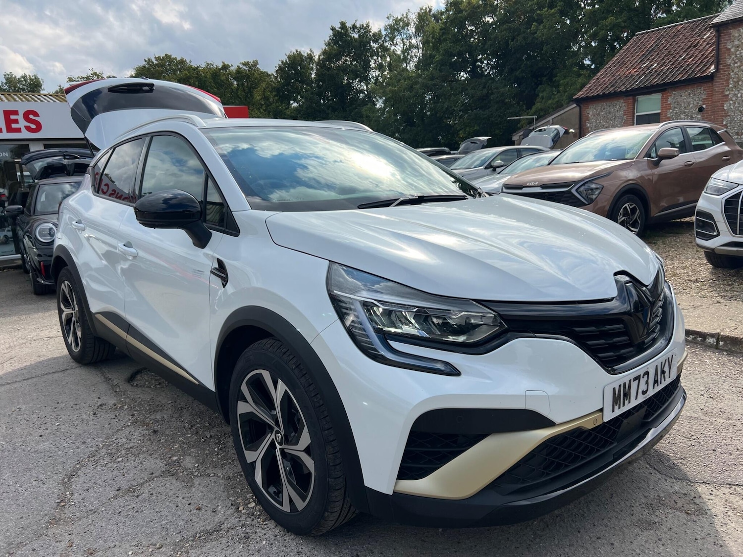 Used Renault Captur 2023 for sale - 76002137: Photo 12