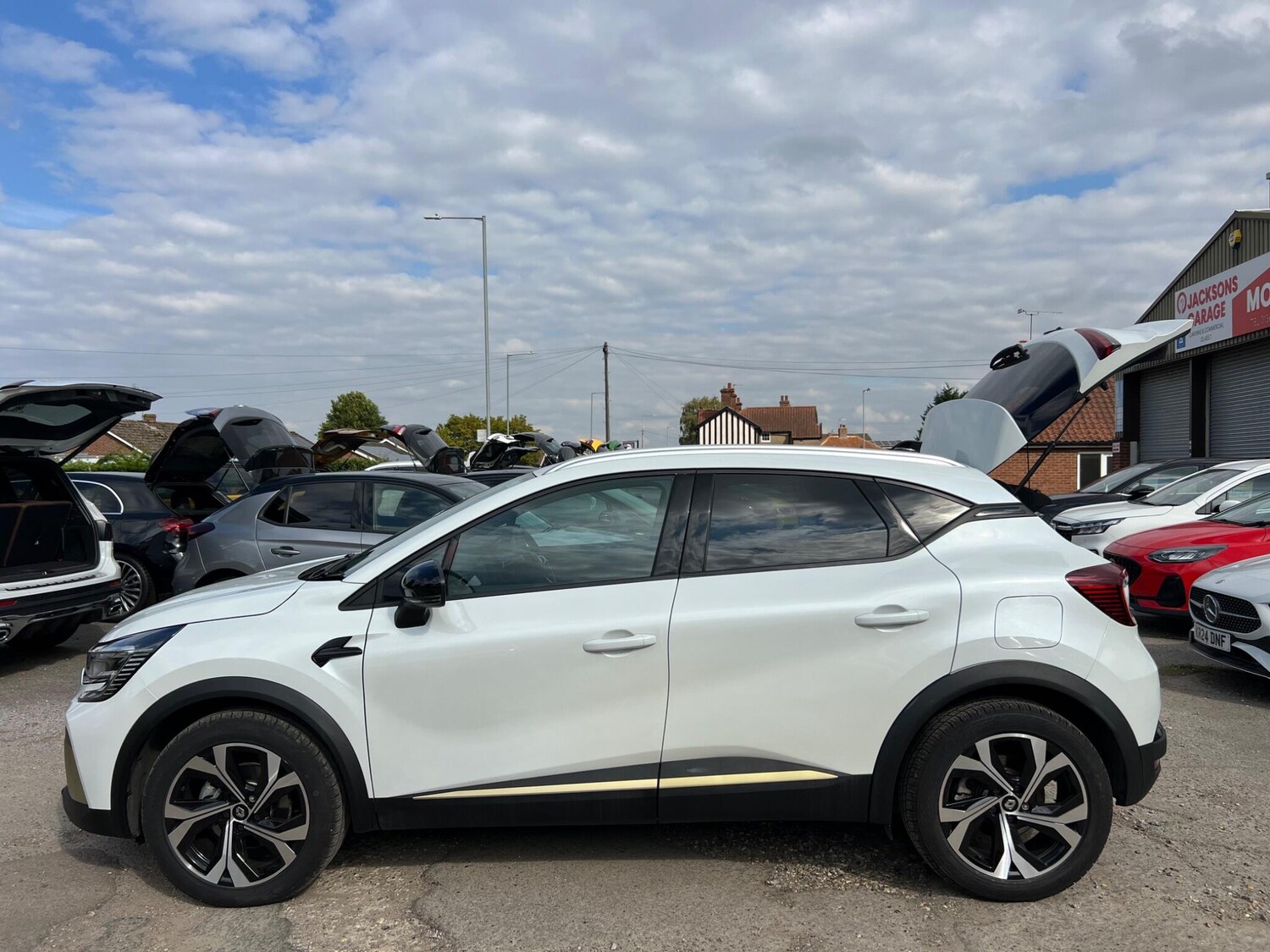Used Renault Captur 2023 for sale - 76002137: Photo 14