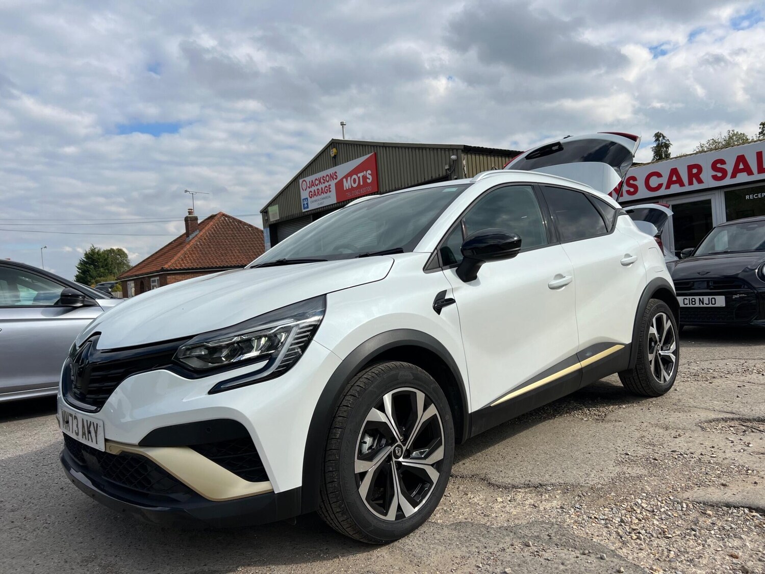 Used Renault Captur 2023 for sale - 76002137: Photo 18