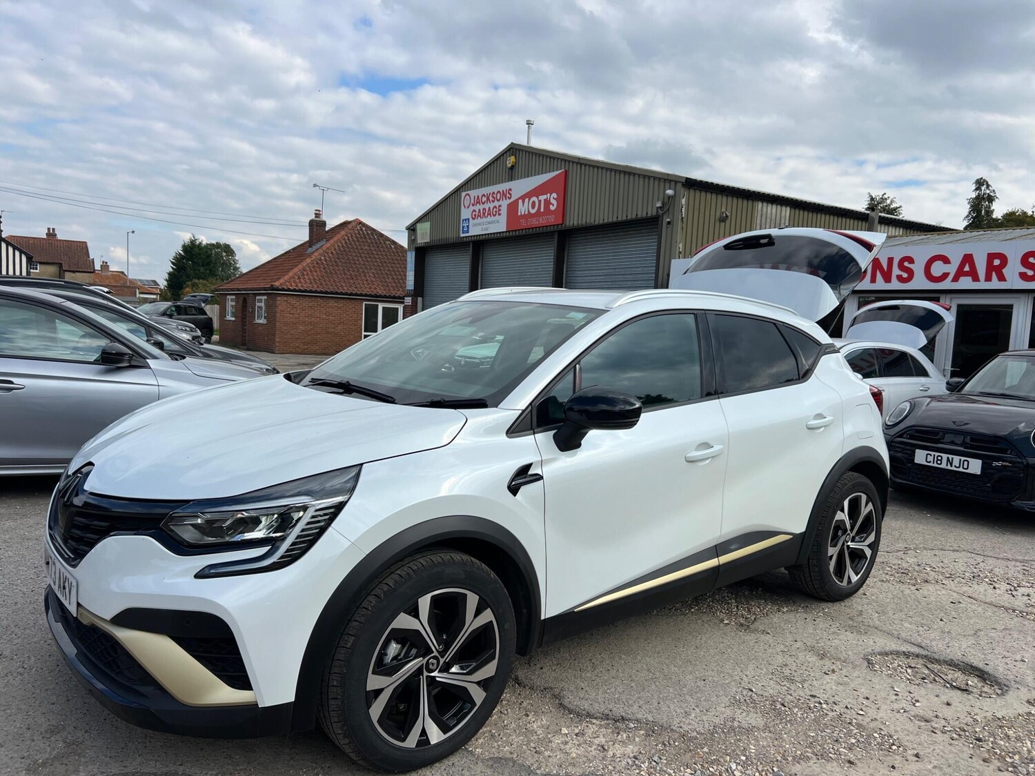 Used Renault Captur 2023 for sale - 76002137: Photo 37