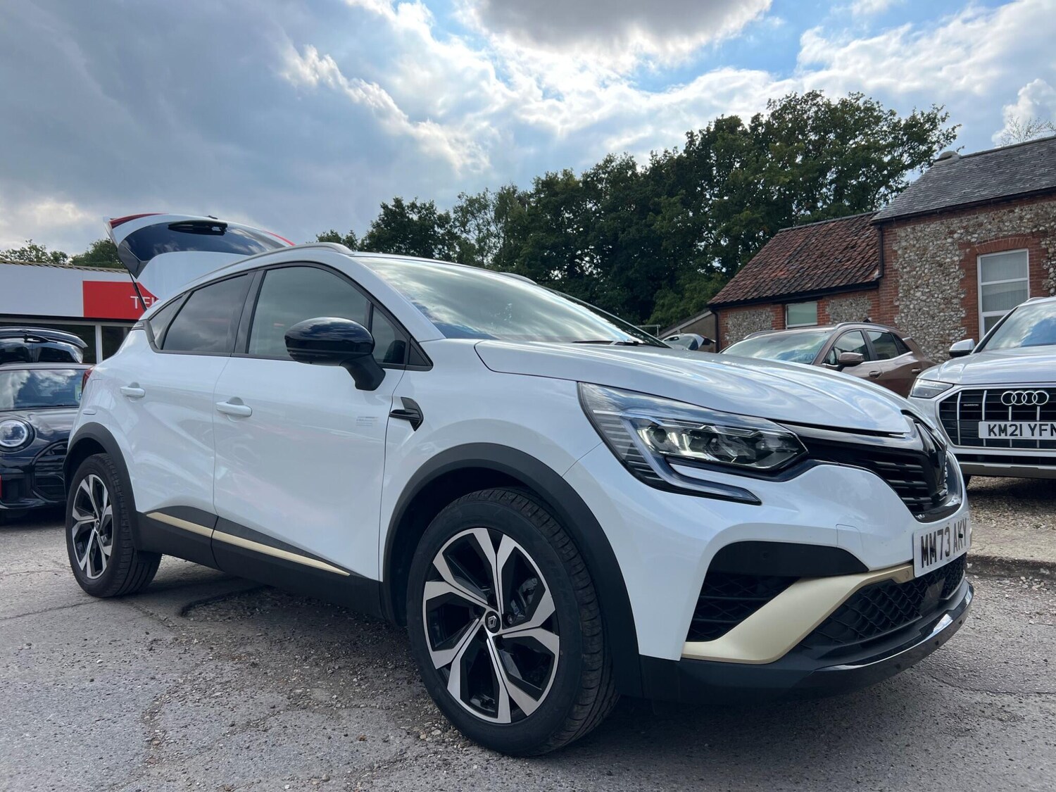 Used Renault Captur 2023 for sale - 76002137: Photo 49