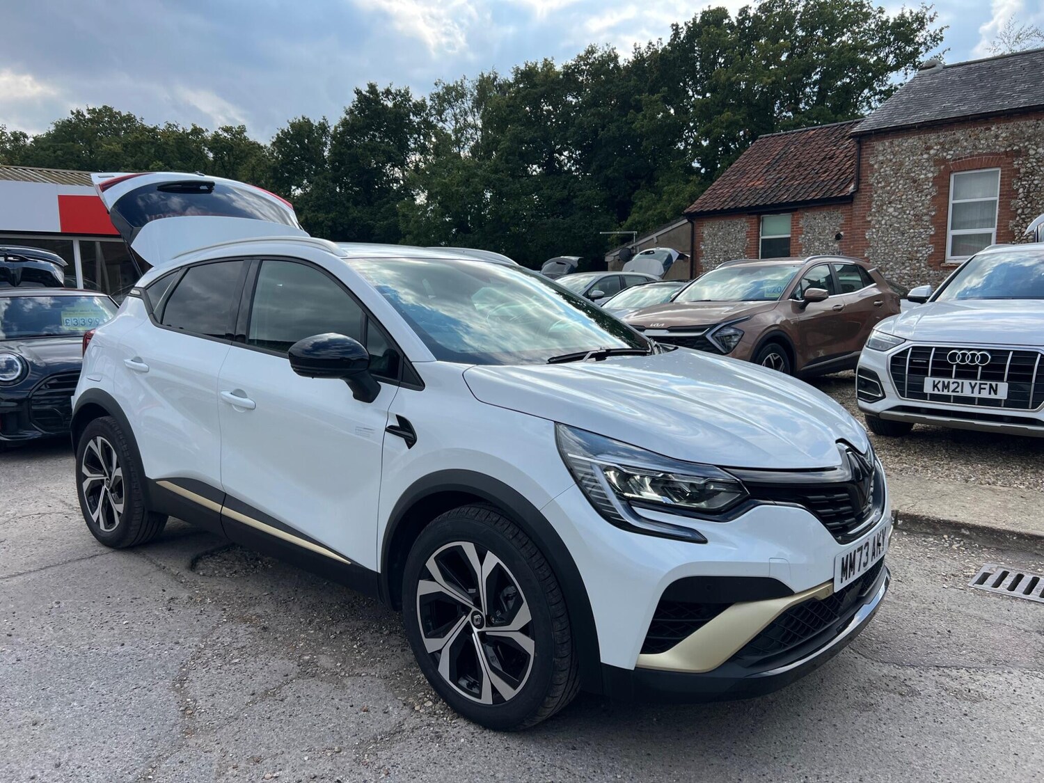 Used Renault Captur 2023 for sale - 76002137: Photo 50