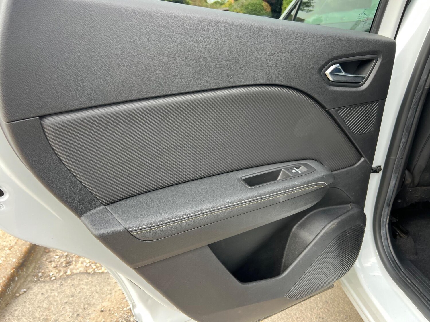 Used Renault Captur 2023 for sale - 76002137: Photo 58