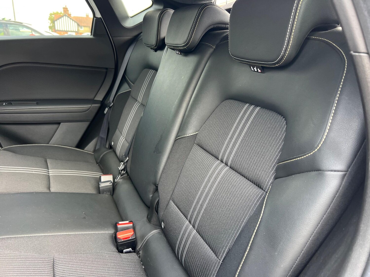 Used Renault Captur 2023 for sale - 76002137: Photo 59