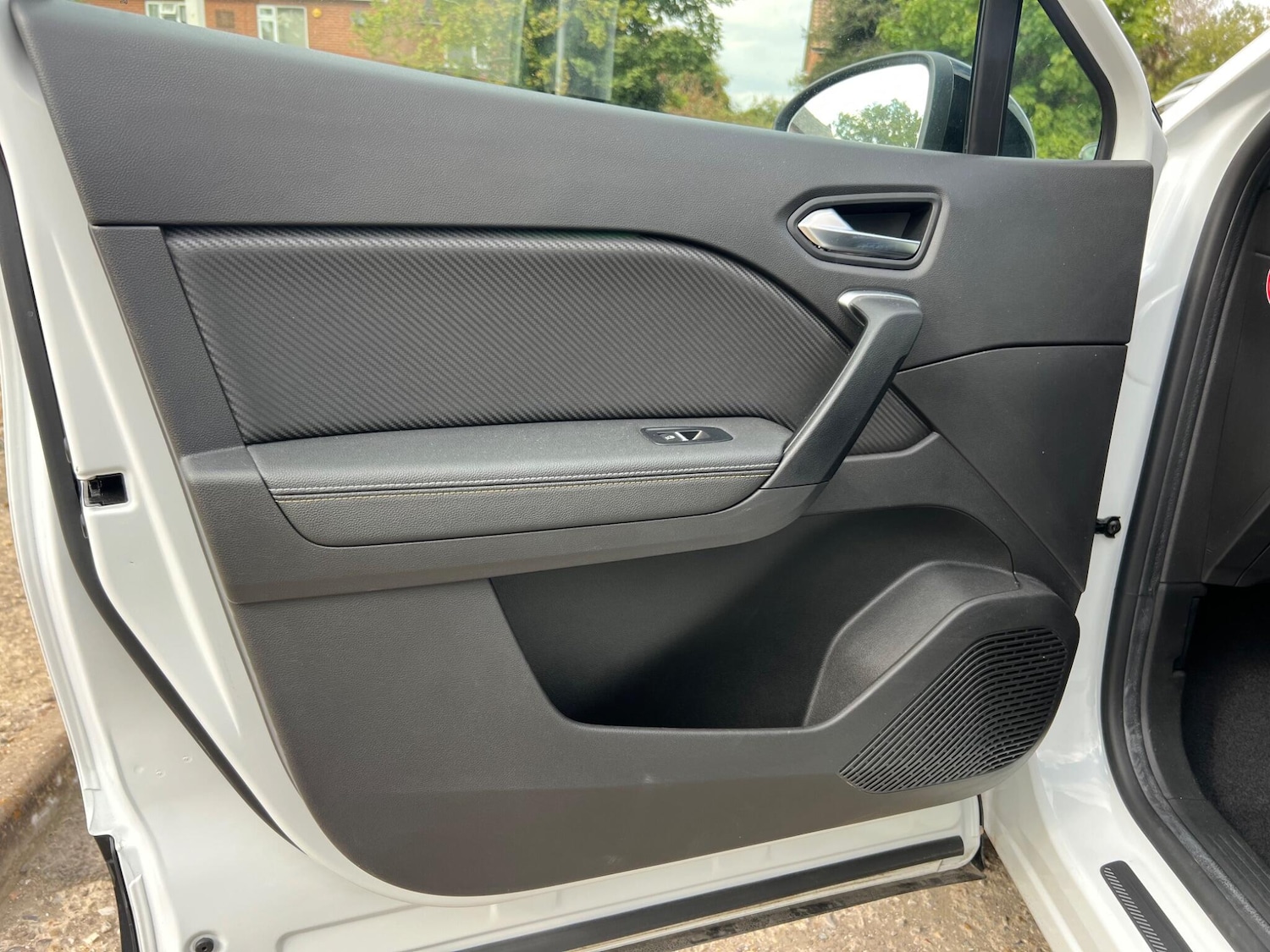 Used Renault Captur 2023 for sale - 76002137: Photo 67