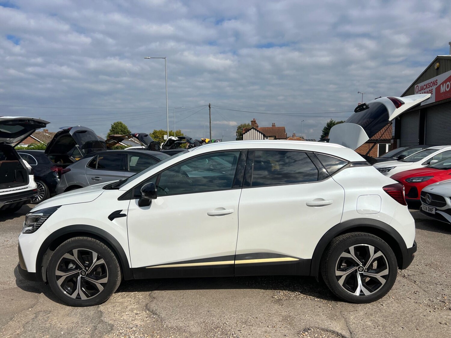 Used Renault Captur 2023 for sale - 76002137: Photo 75