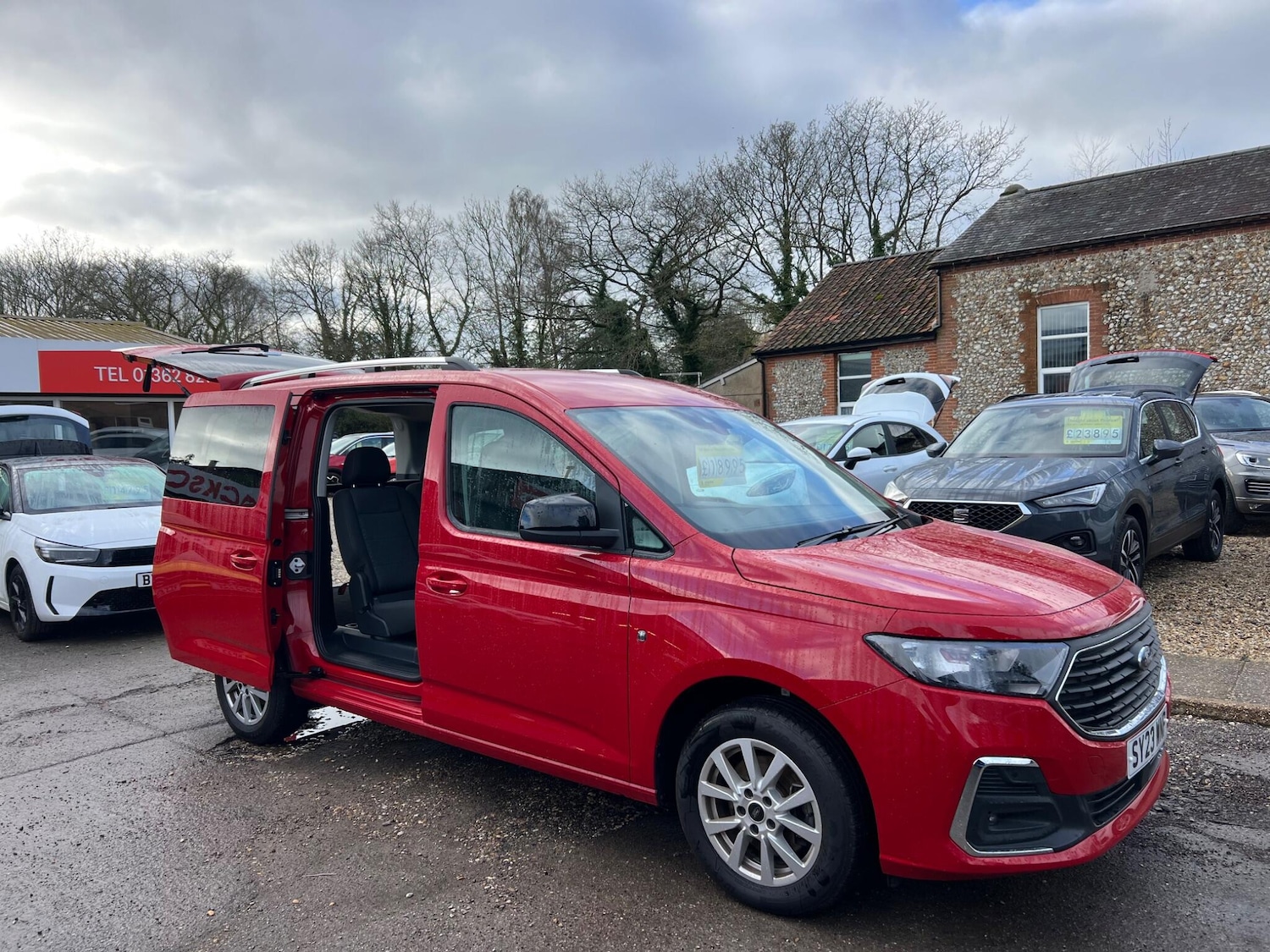 Used Ford Grand Tourneo Connect 2023 for sale - 77358476: Photo 42