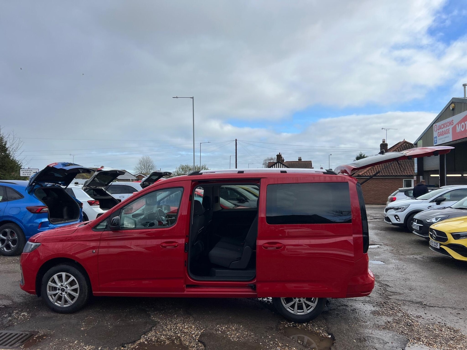 Used Ford Grand Tourneo Connect 2023 for sale - 77358476: Photo 55