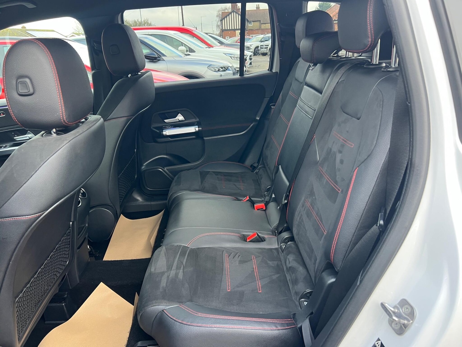 Used Mercedes-Benz GLB 2023 for sale - 77279973: Photo 29