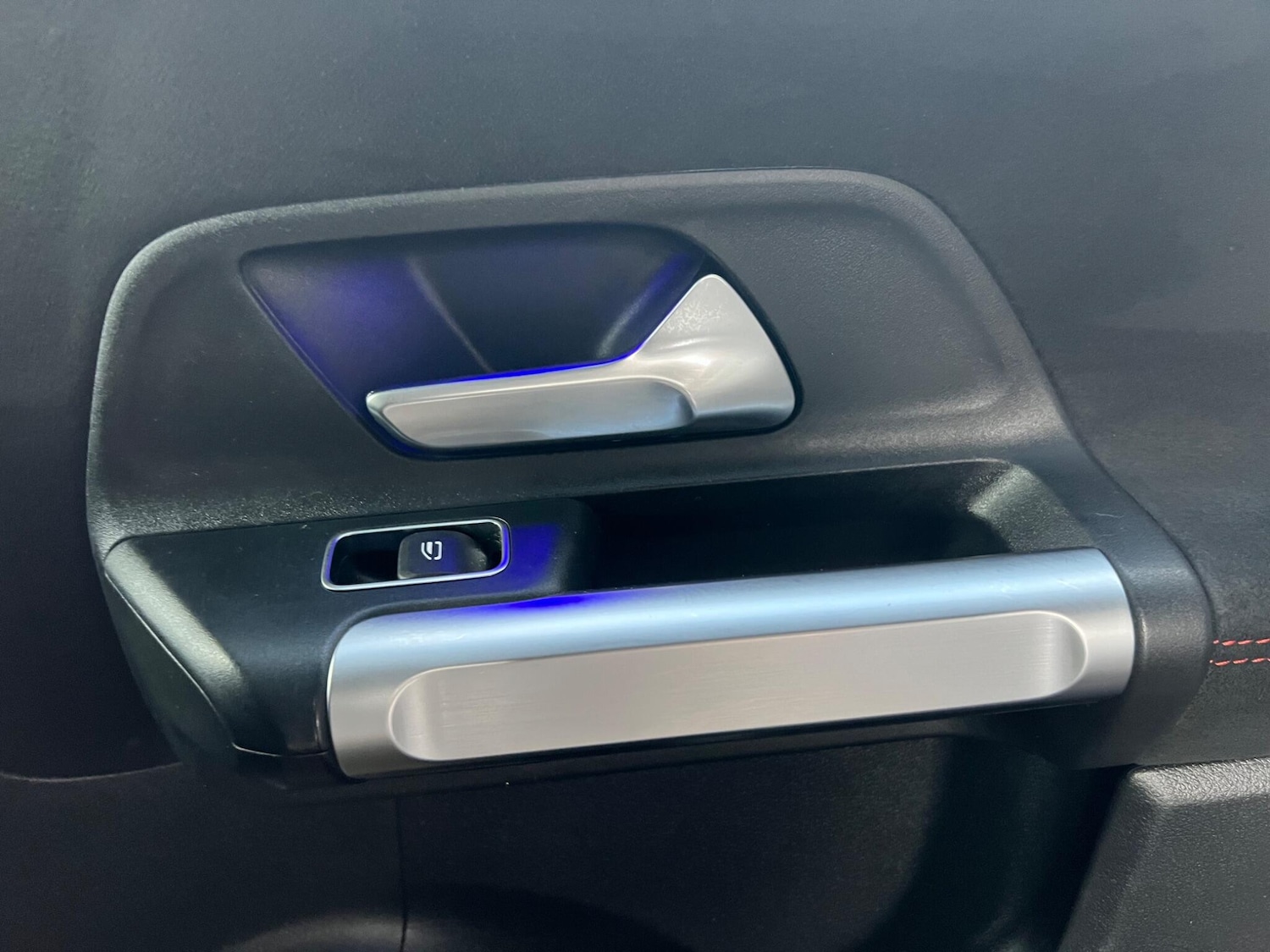 Used Mercedes-Benz GLB 2023 for sale - 77279973: Photo 30