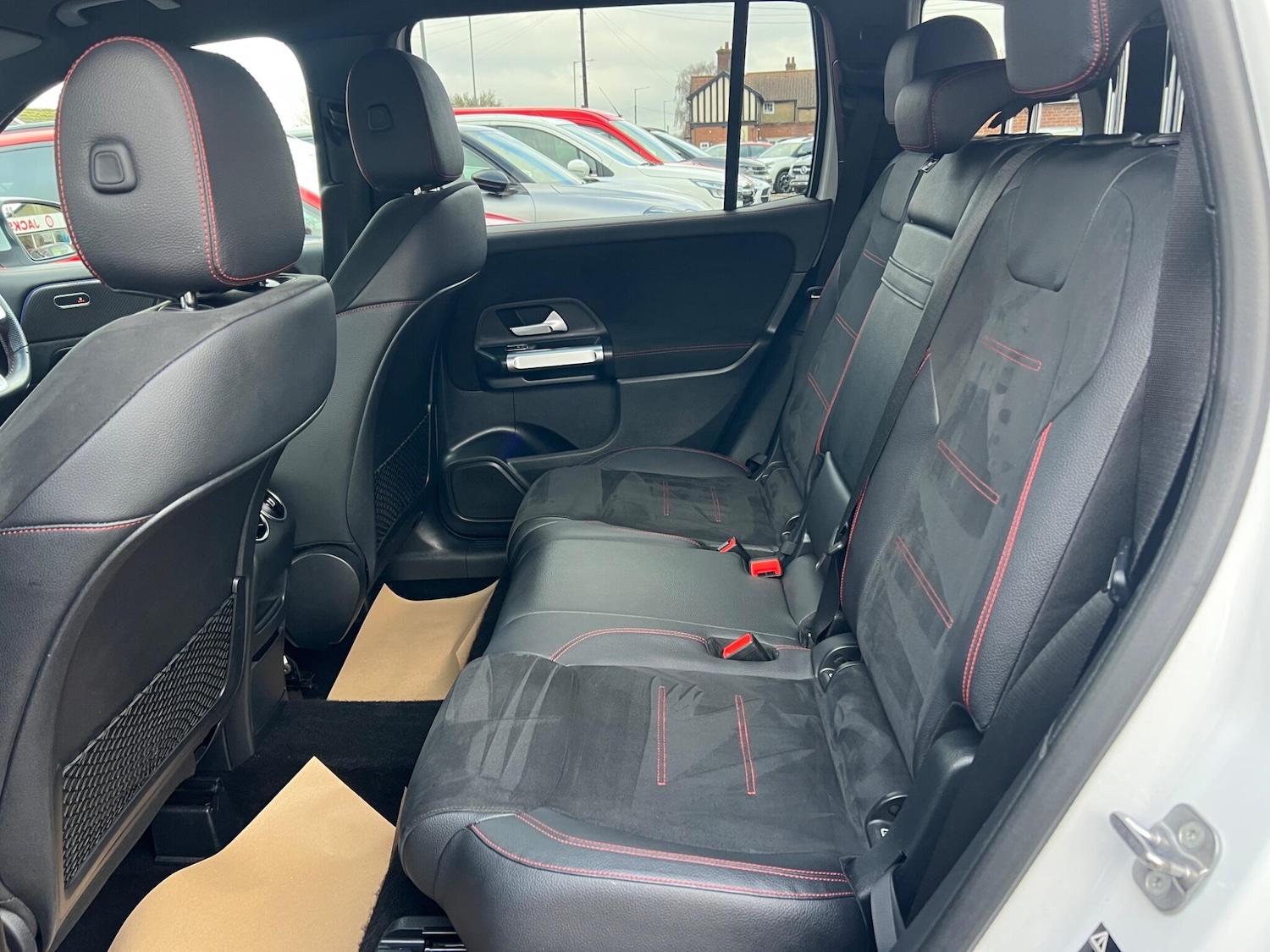 Used Mercedes-Benz GLB 2023 for sale - 77279973: Photo 36