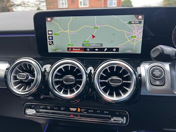 Used Mercedes-Benz GLB 2023 for sale - 77279973: Photo