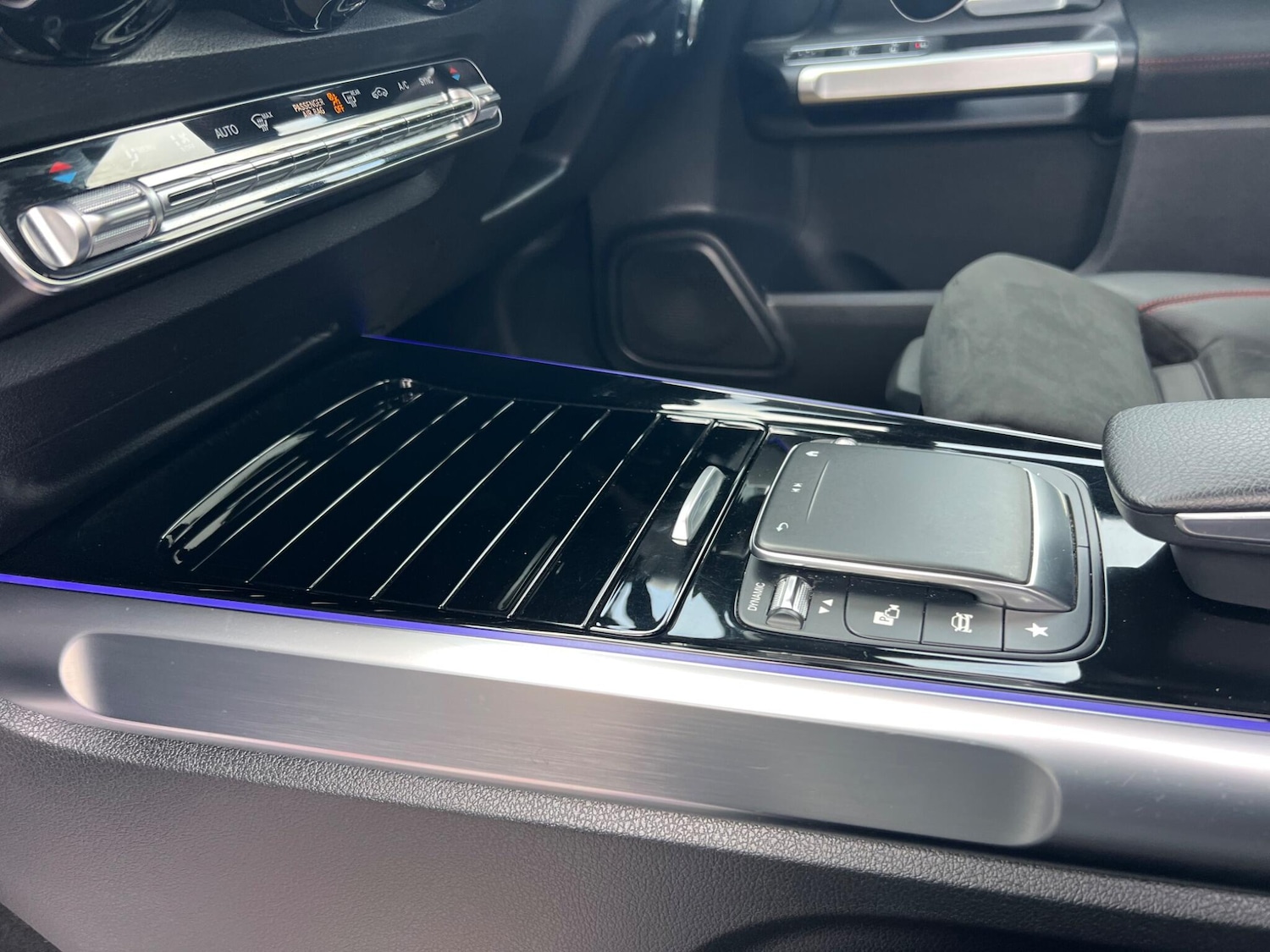 Used Mercedes-Benz GLB 2023 for sale - 77279973: Photo 43