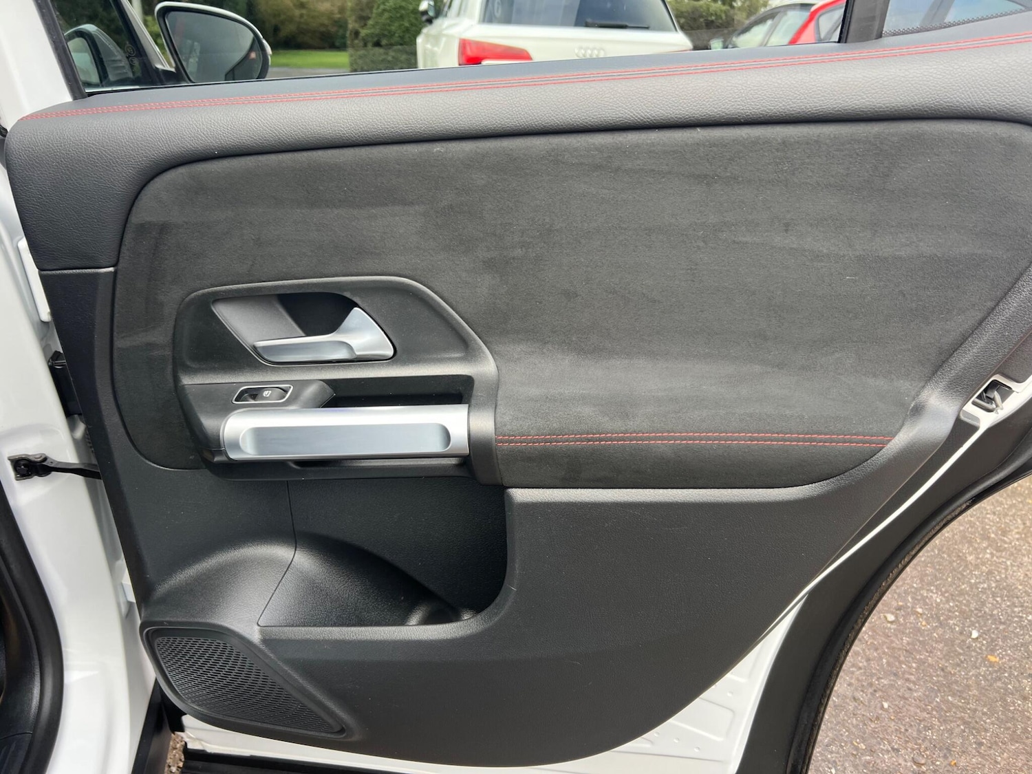 Used Mercedes-Benz GLB 2023 for sale - 77279973: Photo 78