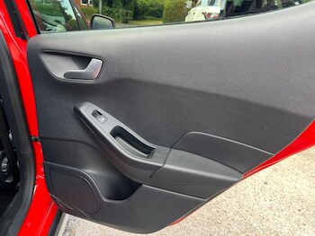 Used Ford Fiesta 2022 for sale - 76995080: Photo